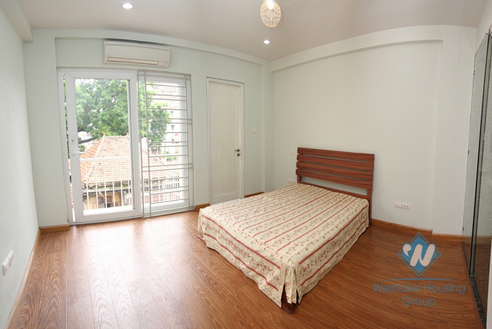 Nice one bedroom apartment for rent in Hai Ba Trung district, Hanoi
